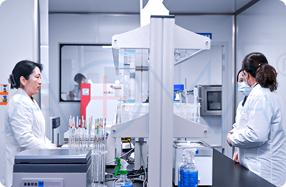 擁有20年以上玻尿酸研發經驗的專家